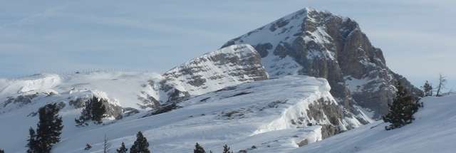 ski-de-randonnee-en-vercors-sous-la-tete-des-chaudieres-a-correncon-522-782