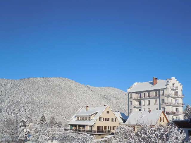 auberge-les-4-montagnes-vercors-alpes-sous-le-neige