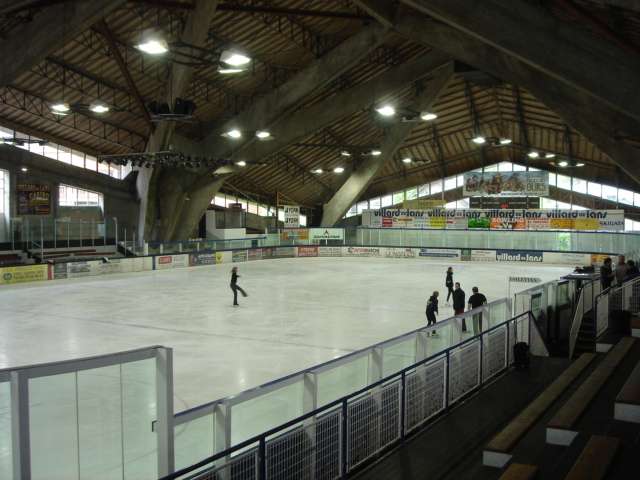 sejour-famille-villard-de-lans-patinoire-couverte-a-200-m-de-l-auberge-555-790